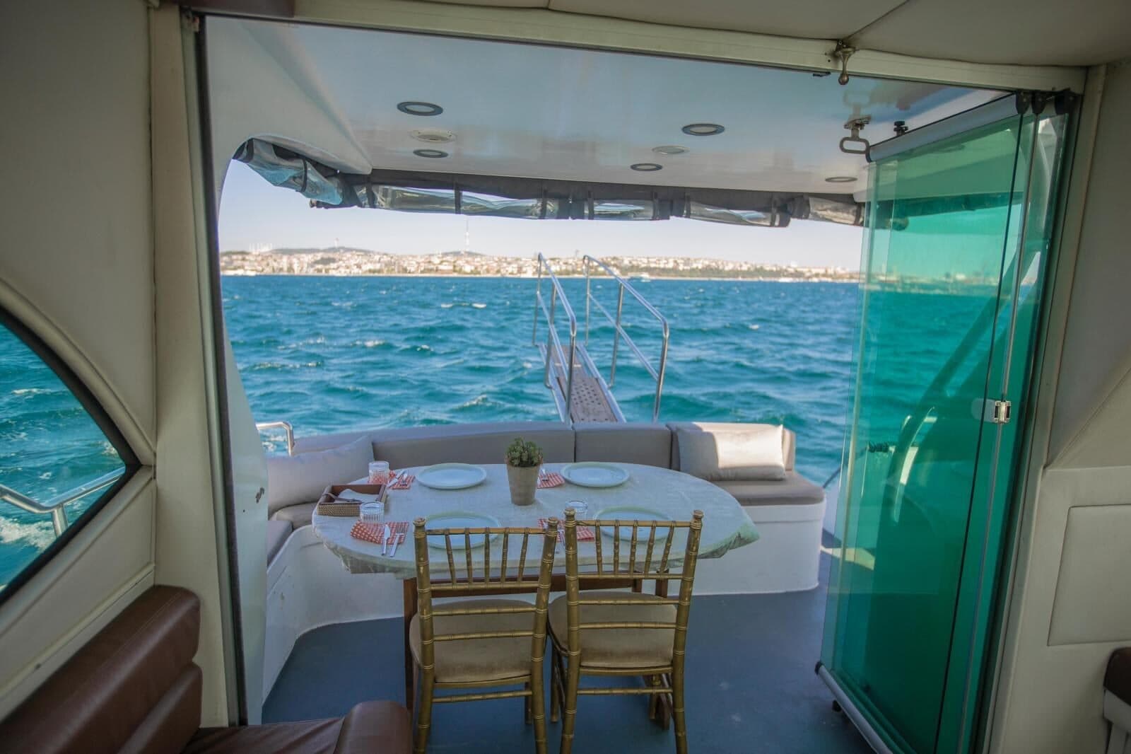 Proposals on a private Bosphorus yacht, Istanbul