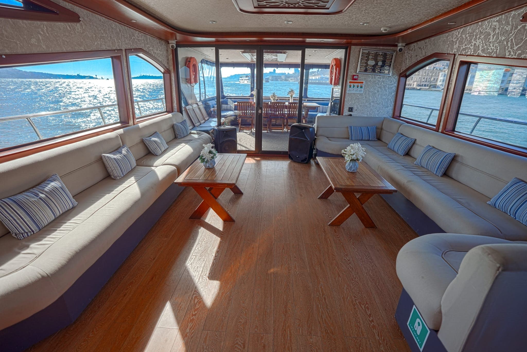 Bachelor & hen on a private Bosphorus yacht, Istanbul